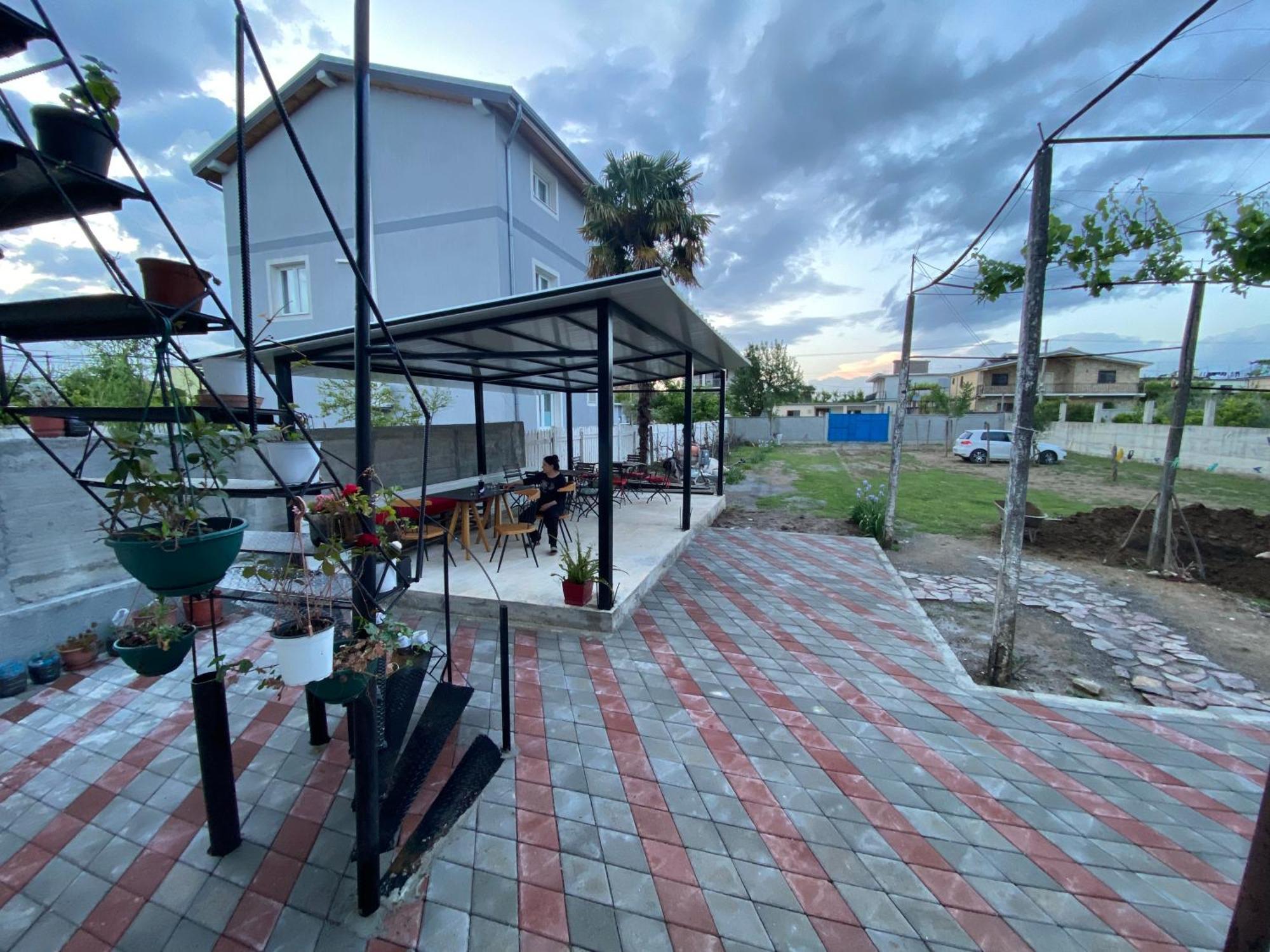 Rupa Guest House Camping Шкодер Экстерьер фото
